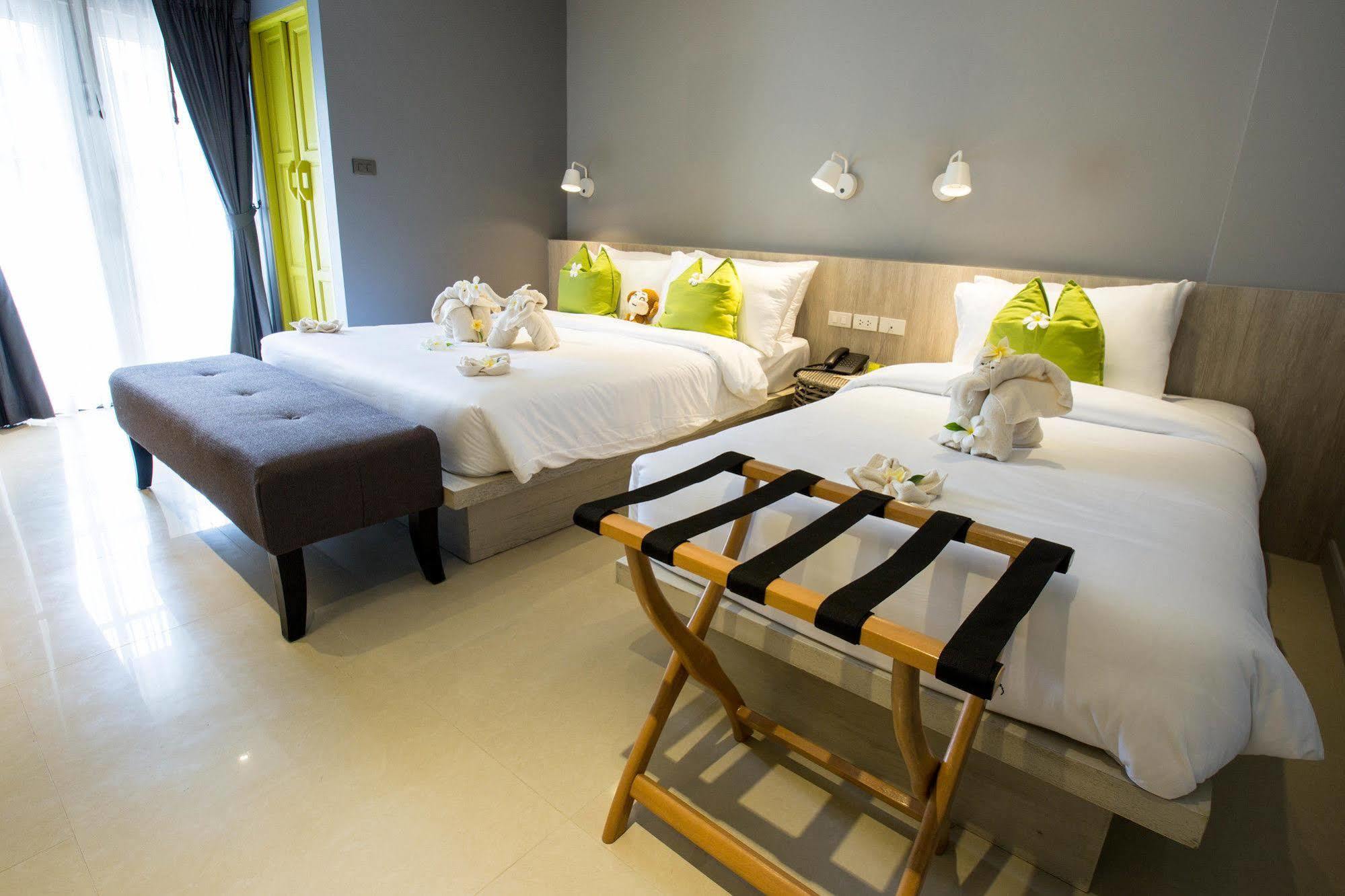 Ploen Chaweng Koh Samui Hotel Buitenkant foto